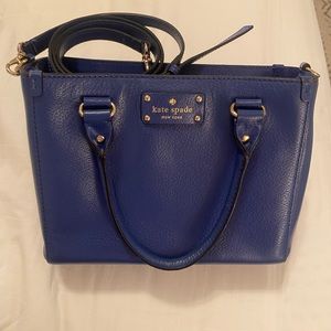 Kate spade shoulder bag.